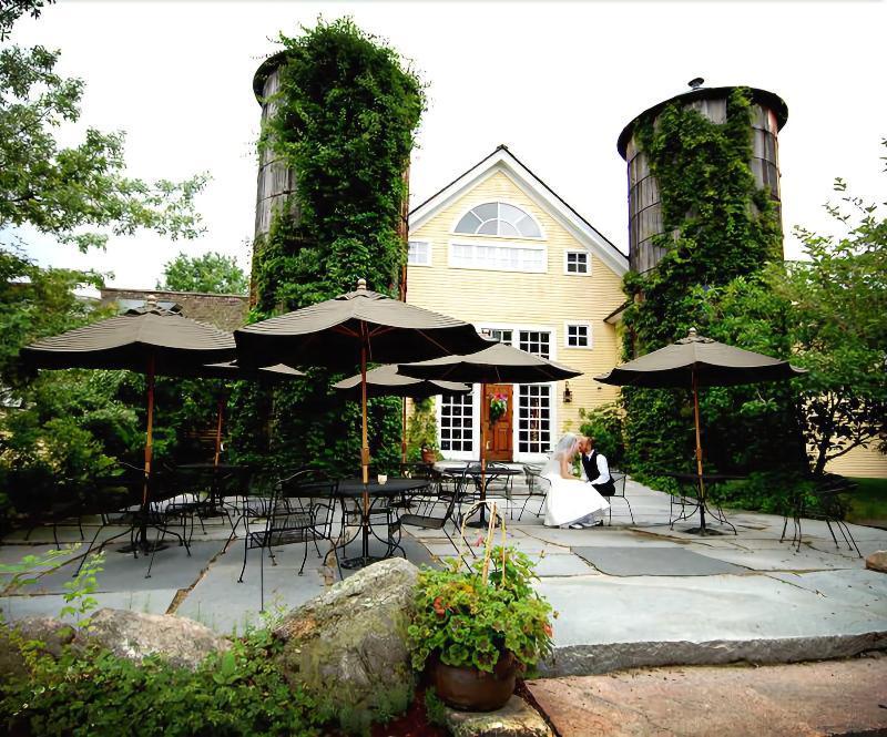Bedford Village Inn Bagian luar foto