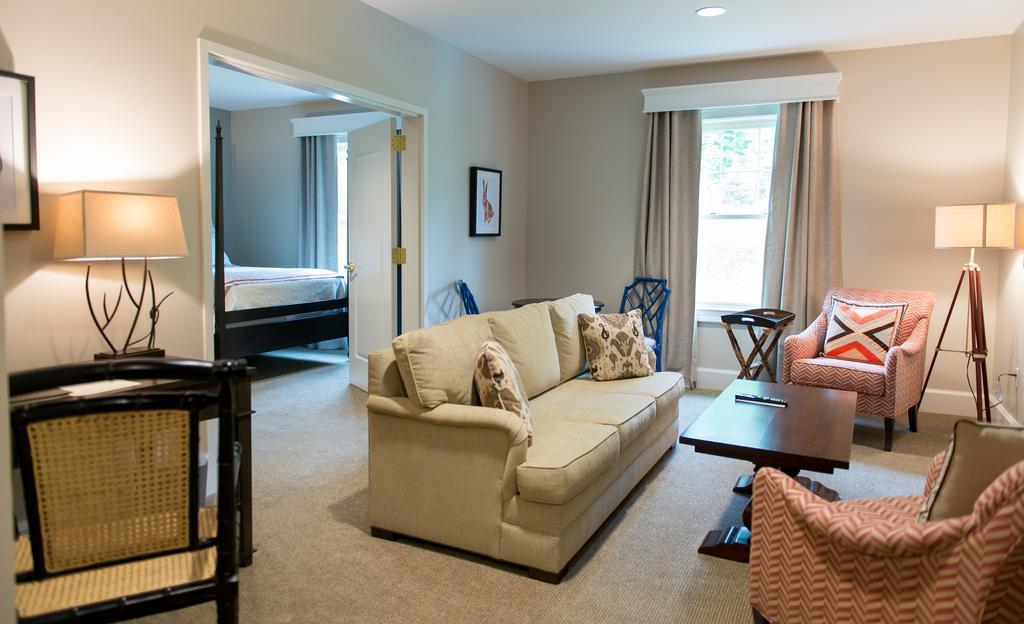 Bedford Village Inn Bagian luar foto