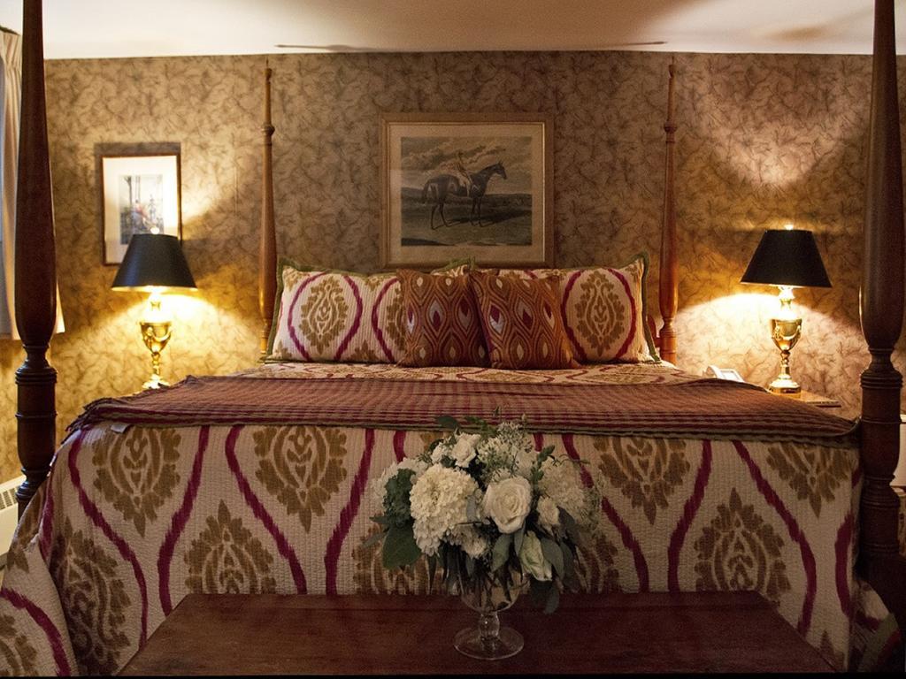 Bedford Village Inn Bagian luar foto